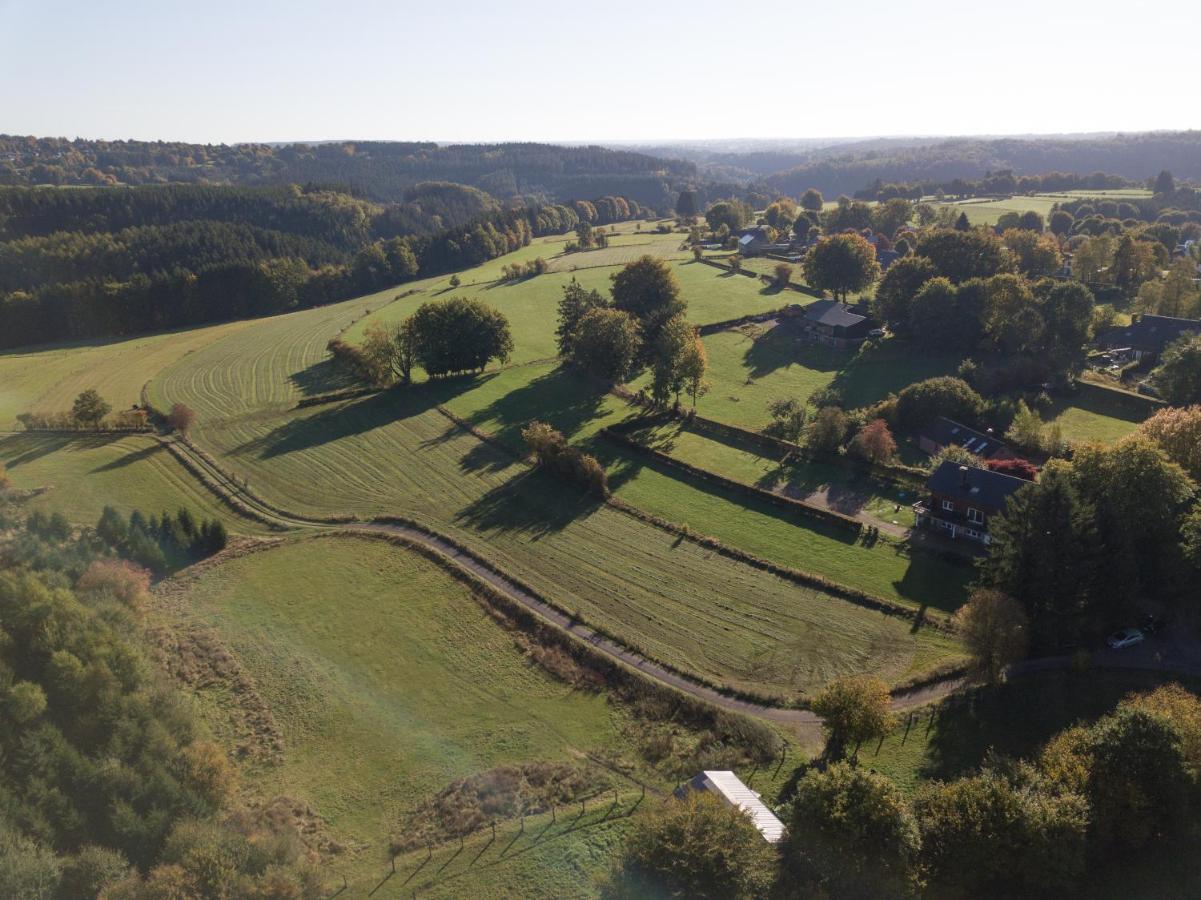 Le Milan Royal 26 Pers, Malmedy, Balneo, Vue, Calme Villa ภายนอก รูปภาพ